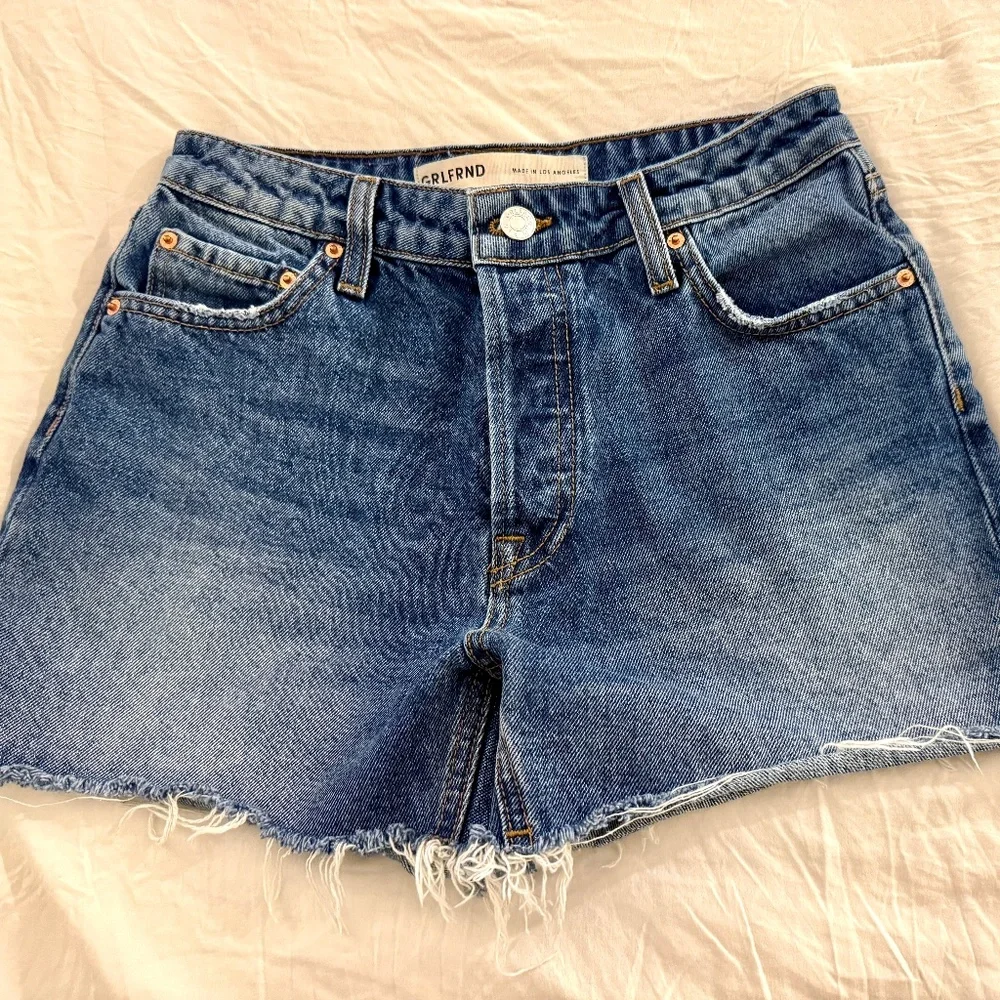 GRLFRIEND- Denim Cut off Shorts - Size 23 - Picture 1 of 11